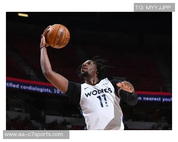 纳兹里德高效表现22分钟砍下22分12篮板助球队获胜