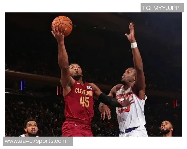 骑士客战尼克斯前景堪忧加兰斯特鲁斯缺阵亨特膝伤成疑