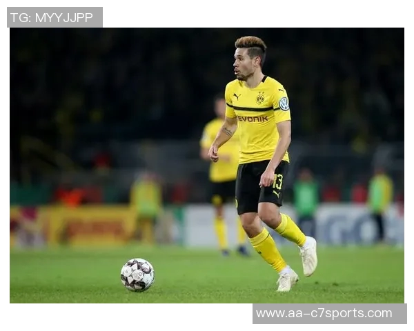 恩里克高度认可马尤卢表现巴黎俱乐部已启动续约谈判